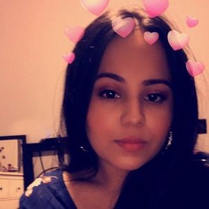 Meet your Posher, Iliana